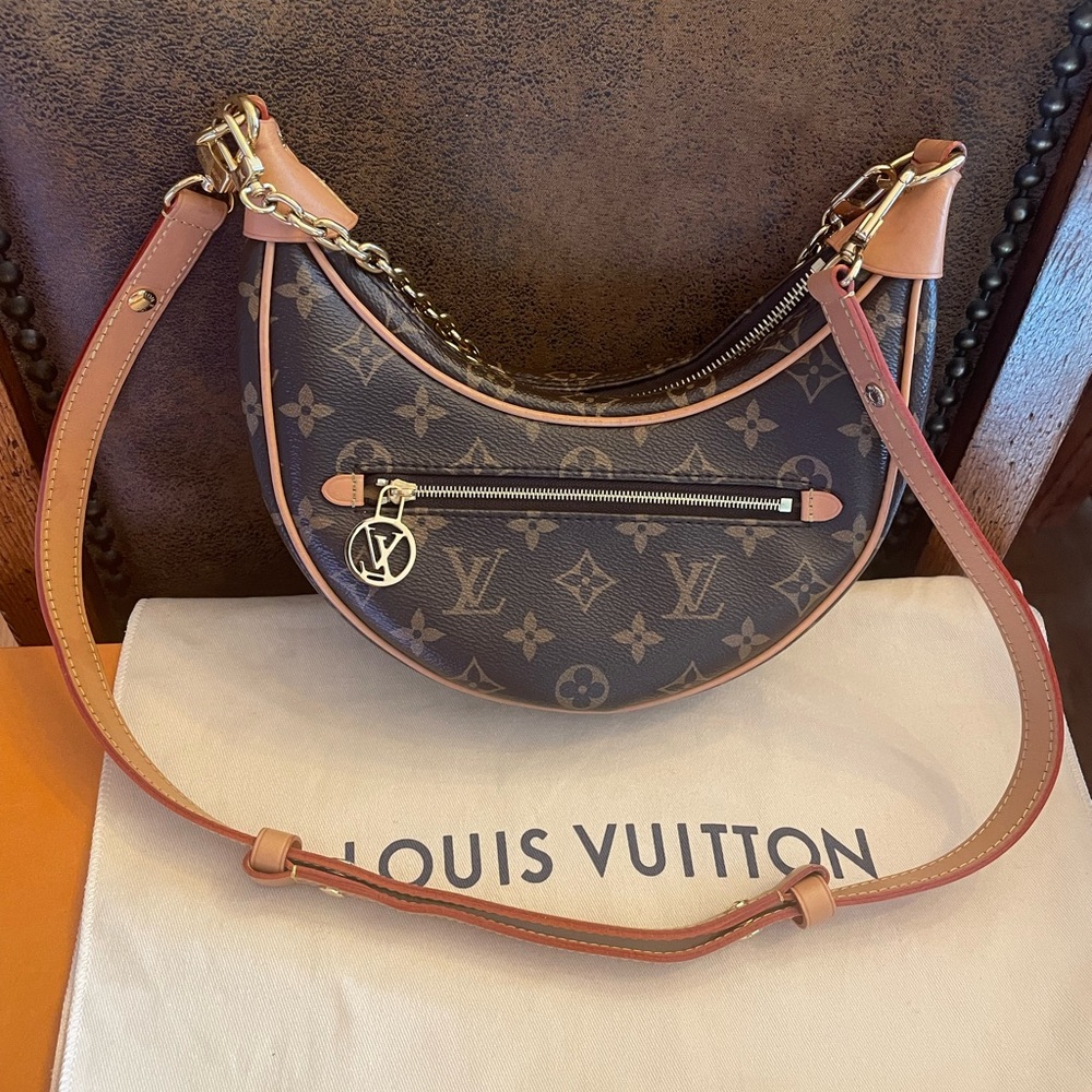 Louis Vuitton monogram loop